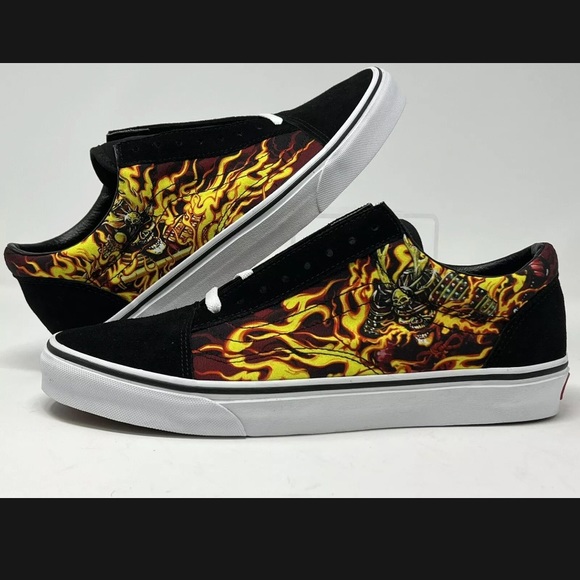 NWT New Vans Old Skool Samurai Flames 🔥 Shoes Size 9 - Picture 2 of 5